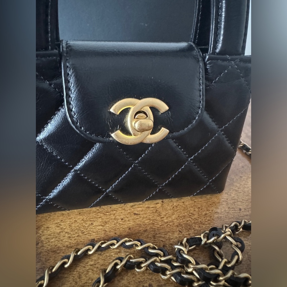 CHANEL Black Quilted Mini Kelly Bag with GHW - Picture 2 of 13